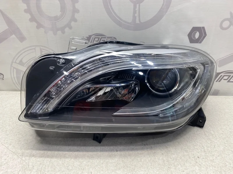 Фара левая Mercedes-benz ML W166