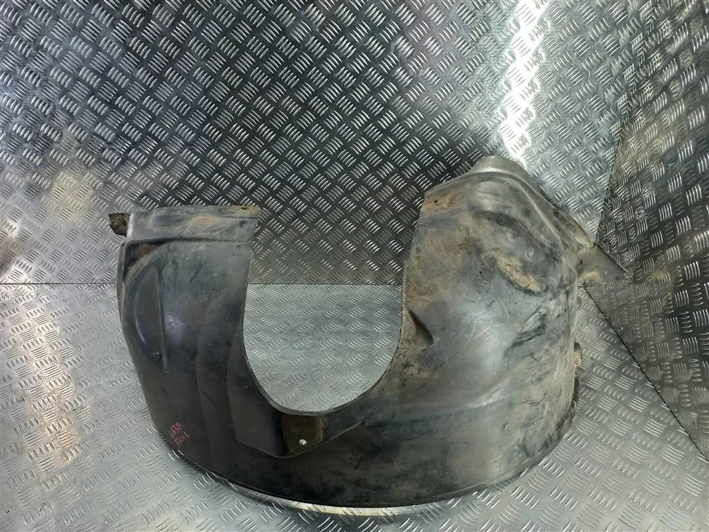 Подкрылок передний правый LAND ROVER FREELANDER I