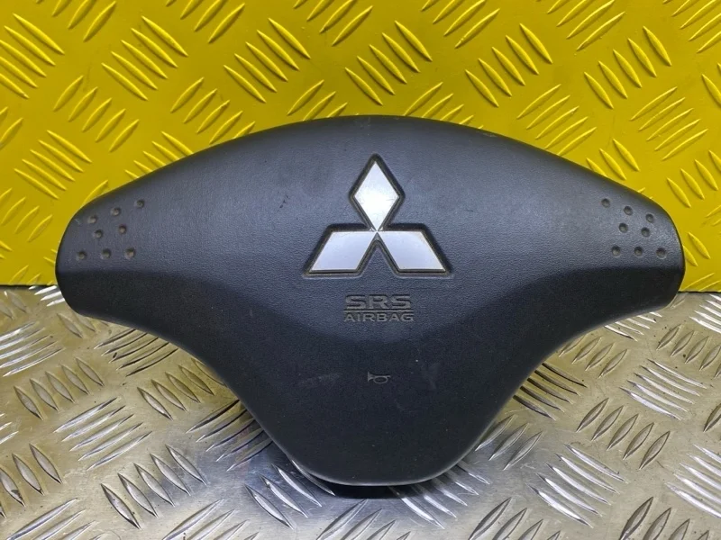 Подушка безопасности водителя Mitsubishi L200 (2006-2015) 2008 7030A851XA ПИКАП 2.5 D 4D56