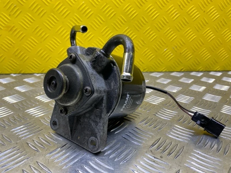 Насос топливный ручной (подкачка) Mitsubishi L200 (2006-2015) 2008 1770A154 ПИКАП 2.5 D 4D56