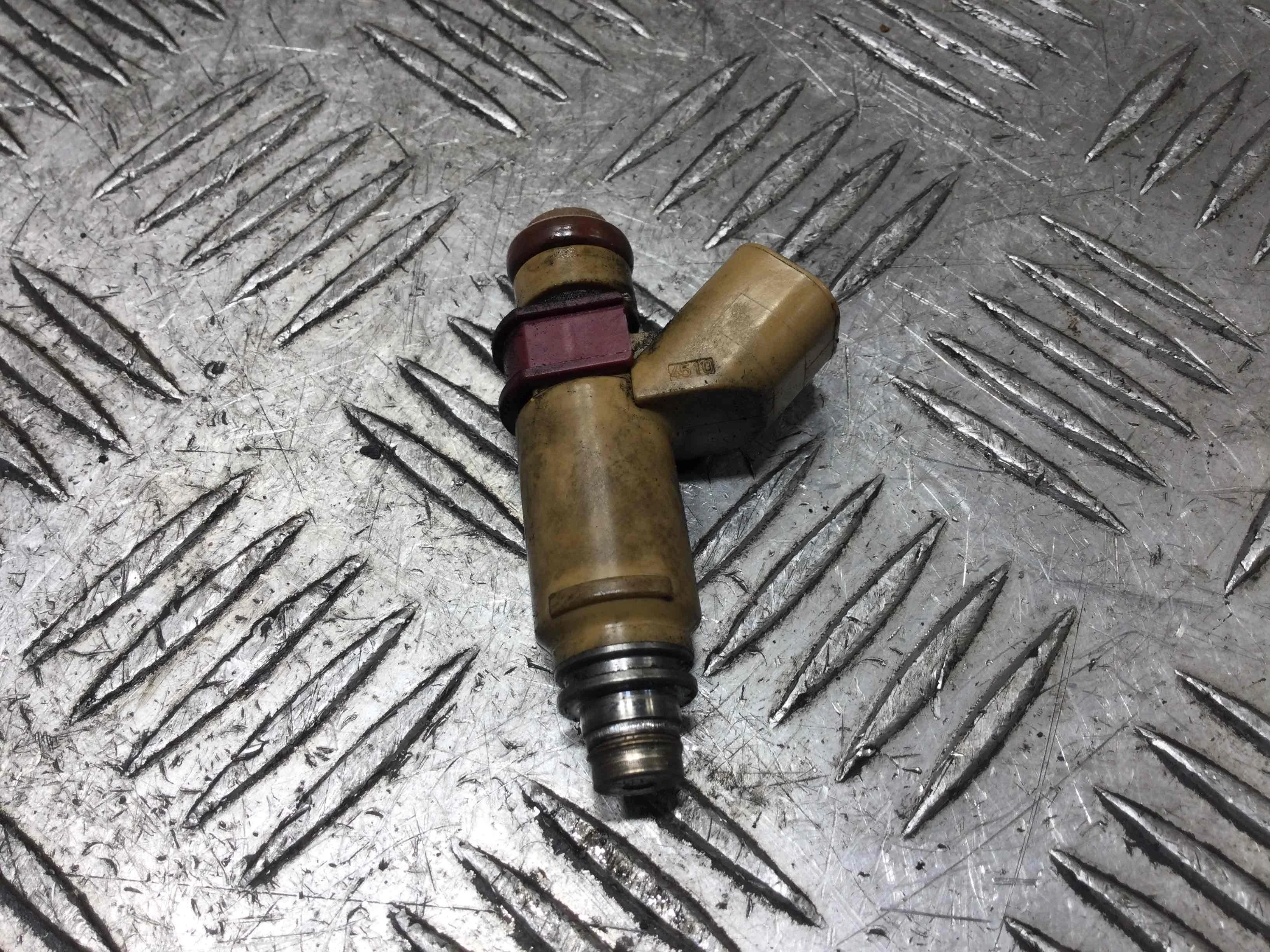 Форсунка Volvo V50 1 поколение 2003-2007 бензин 2.4 i Автомат Седан