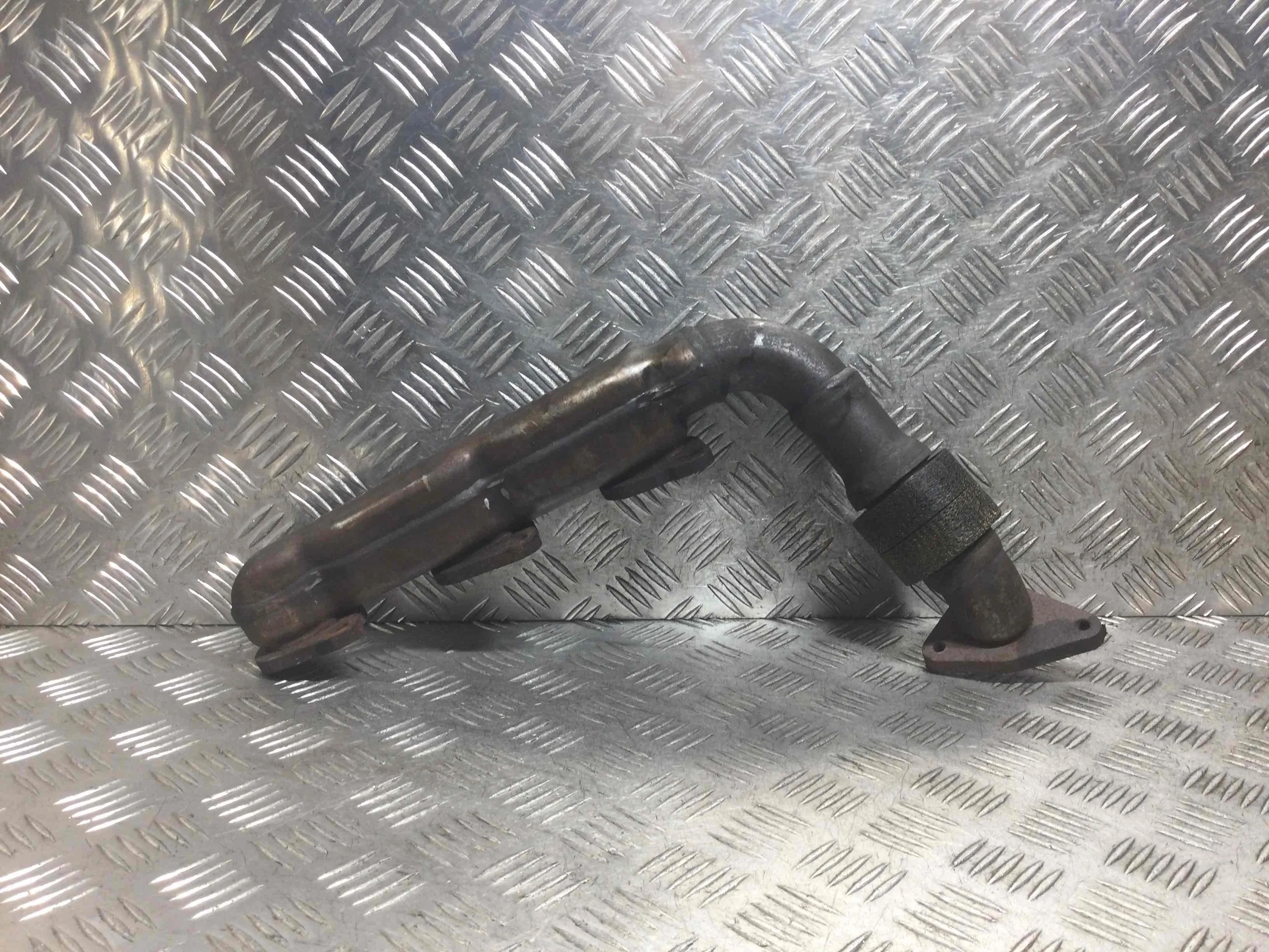 Коллектор выпускной Mercedes R-klasse W251 (2005-2010) дизель 3.0 CDI Автомат