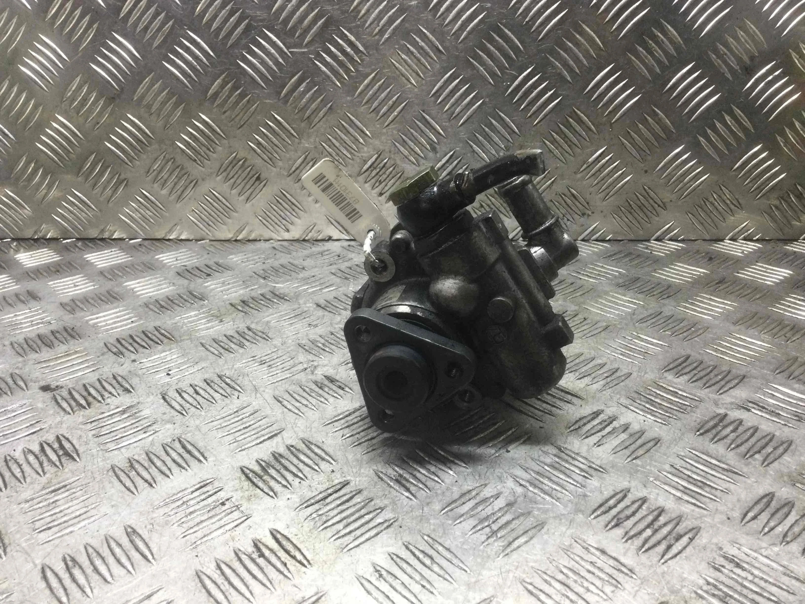 Насос гидроусилителя руля Audi A6 C5/4B (1997-2004) дизель 2.5 TDI Вариатор Универсал