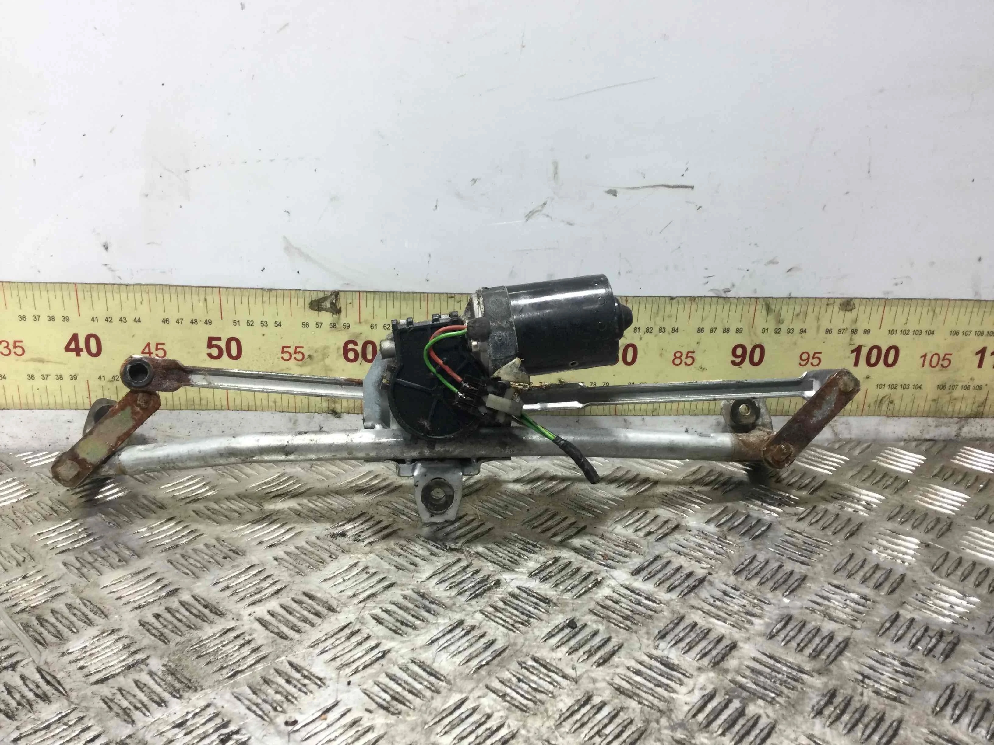 Механизм стеклоочистителя (трапеция дворников) Audi A3 8L (1996-2000) бензин 1.8 i Механика Х/б