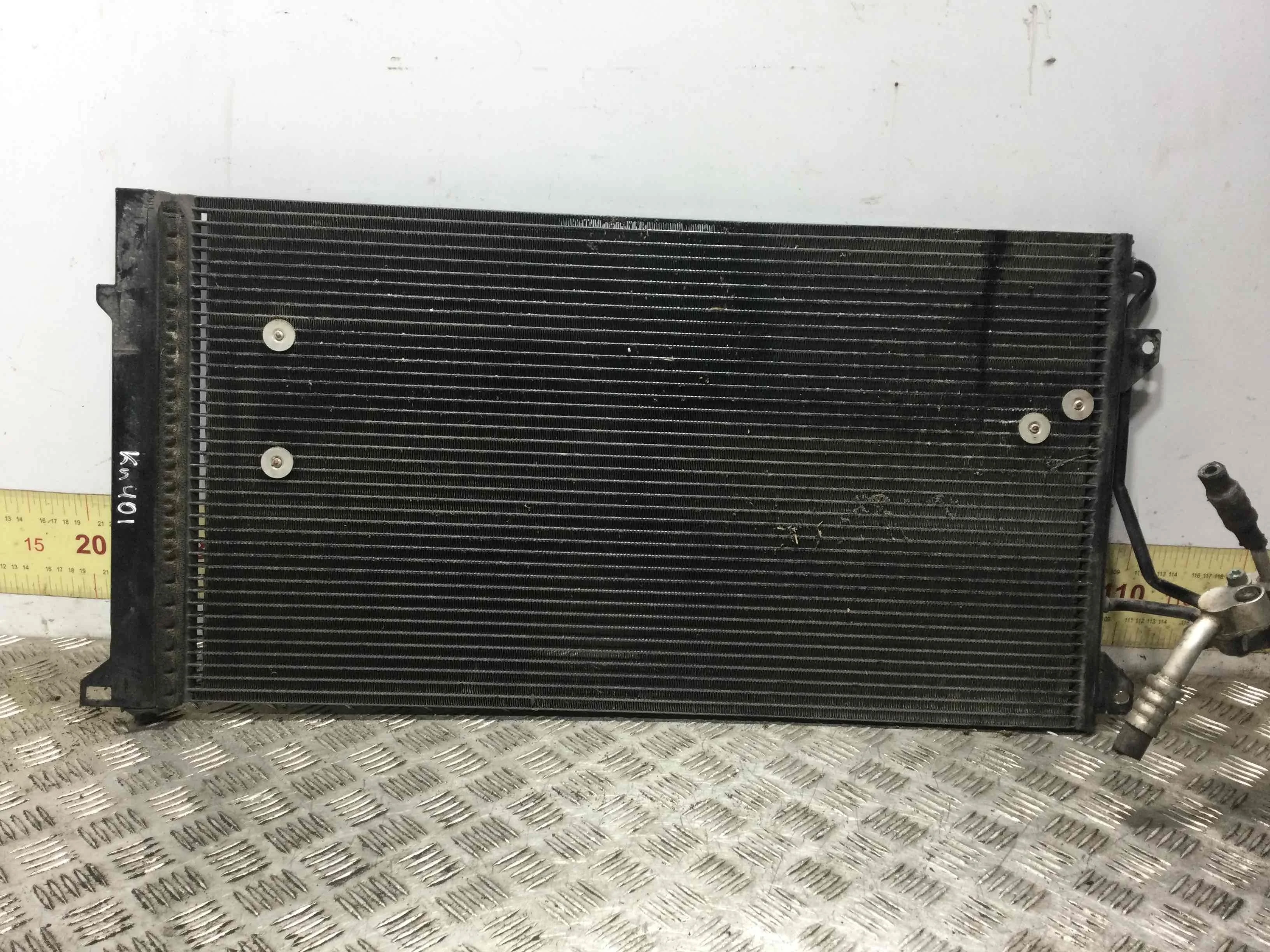 Радиатор кондиционера Volkswagen Touareg 1 поколение 2002-2007 дизель 2.5 TDI Автомат Внедорожник