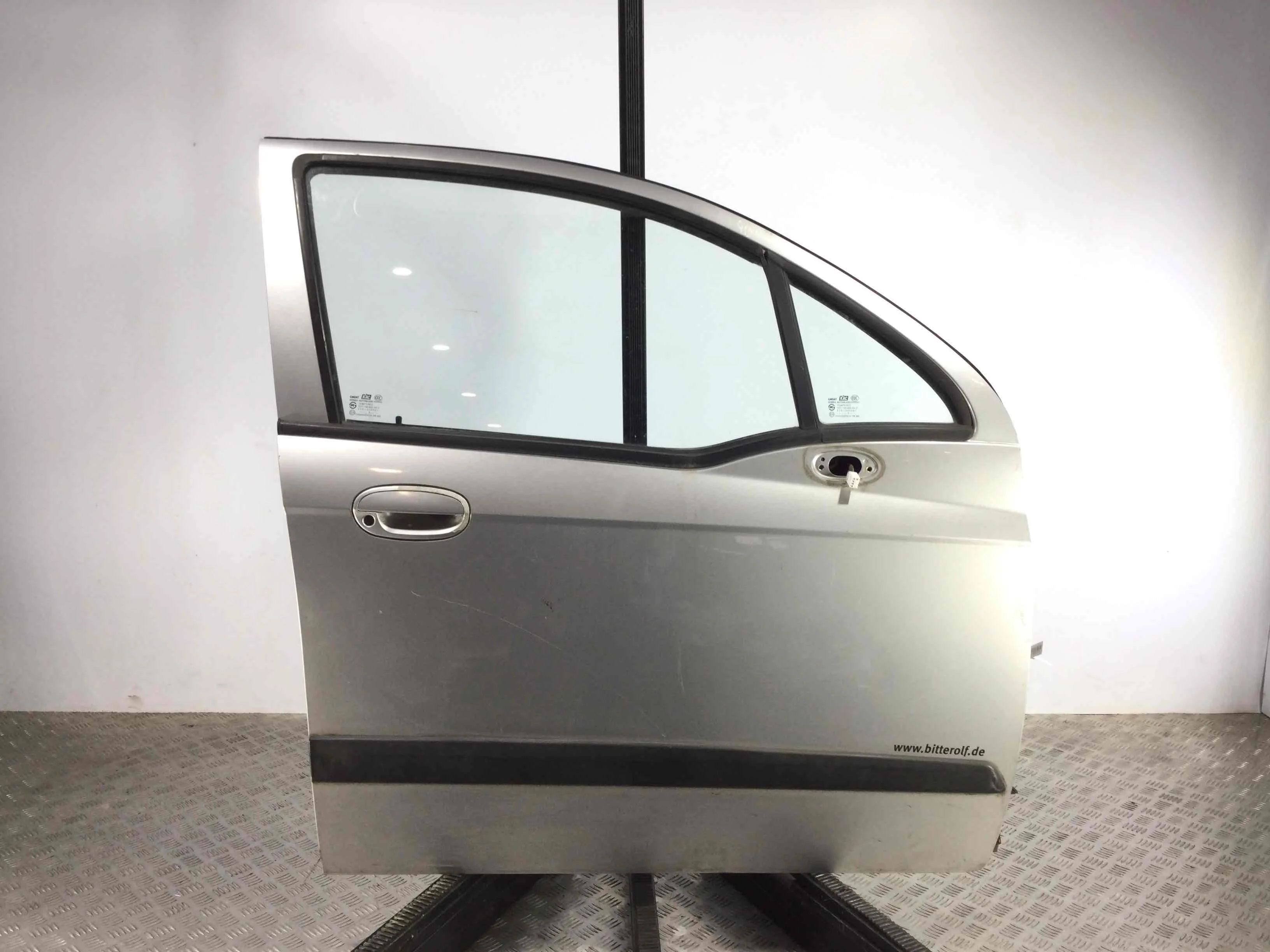 Дверь передняя правая Chevrolet Matiz 2 поколение (2005-2008) бензин 0.8 i Автомат 5-дв, х/б