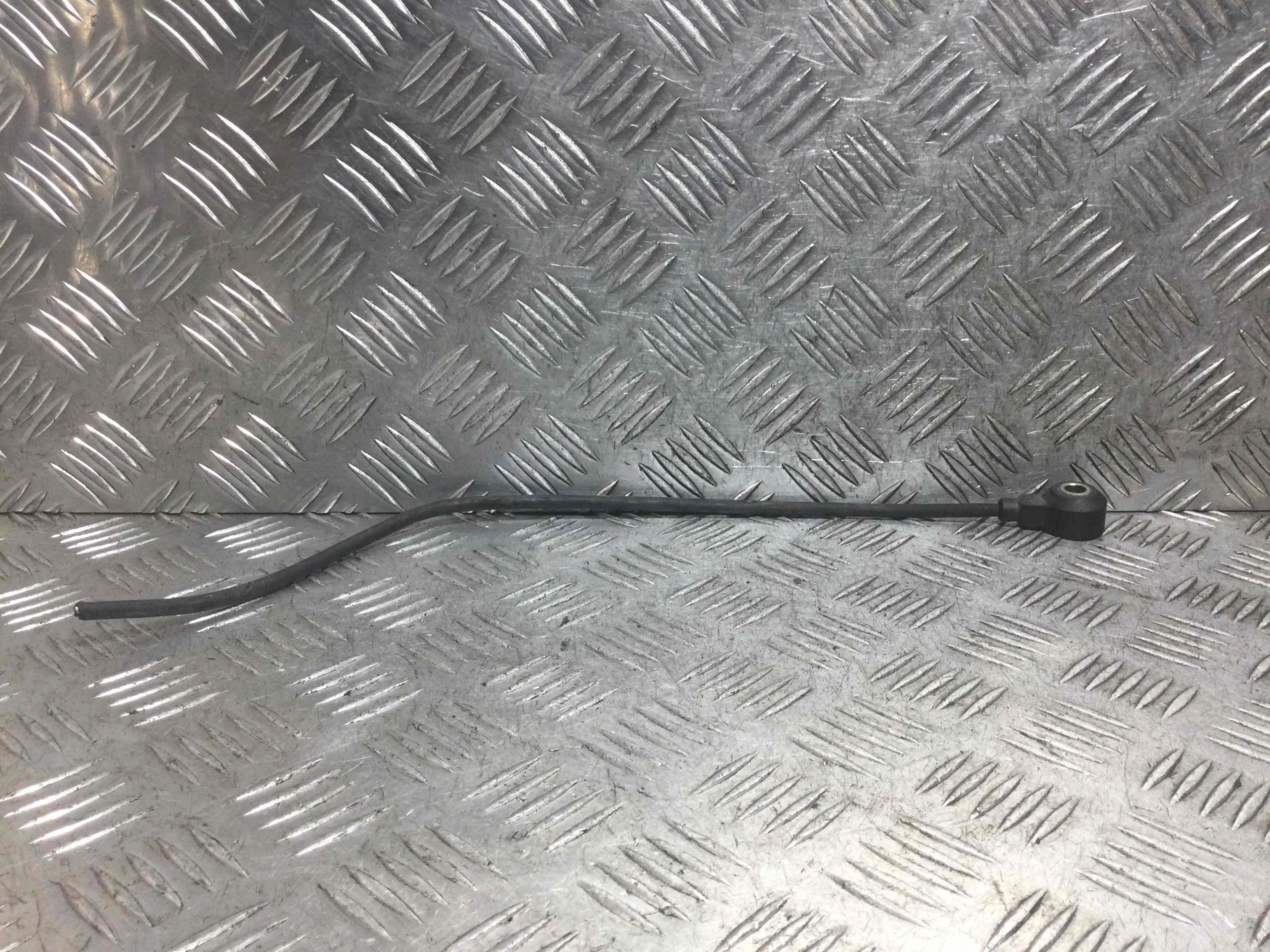 Датчик детонации Audi A4 B6 (2000-2005) бензин 2.4 i Вариатор Х/б