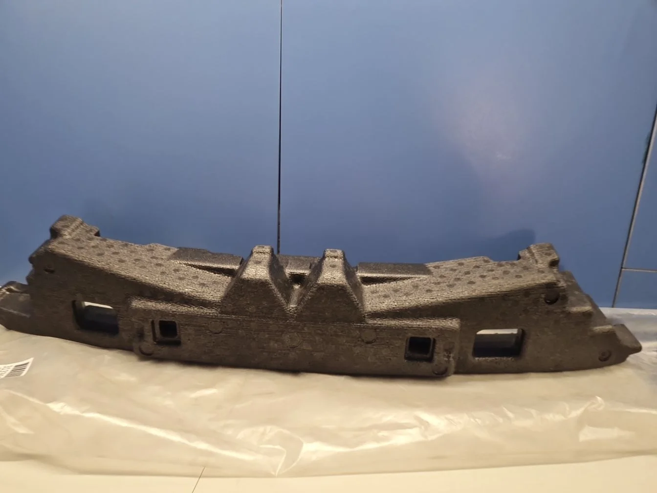 Наполнитель переднего бампера для KIA Rio 2017-