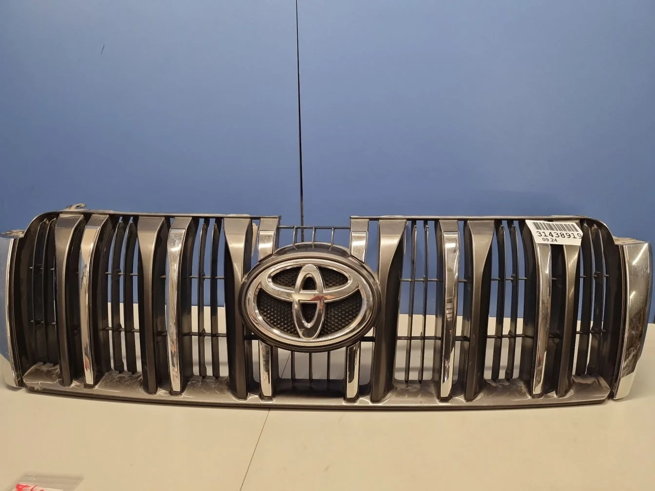 Решетка радиатора для Toyota Land Cruiser Prado 150 2009-
