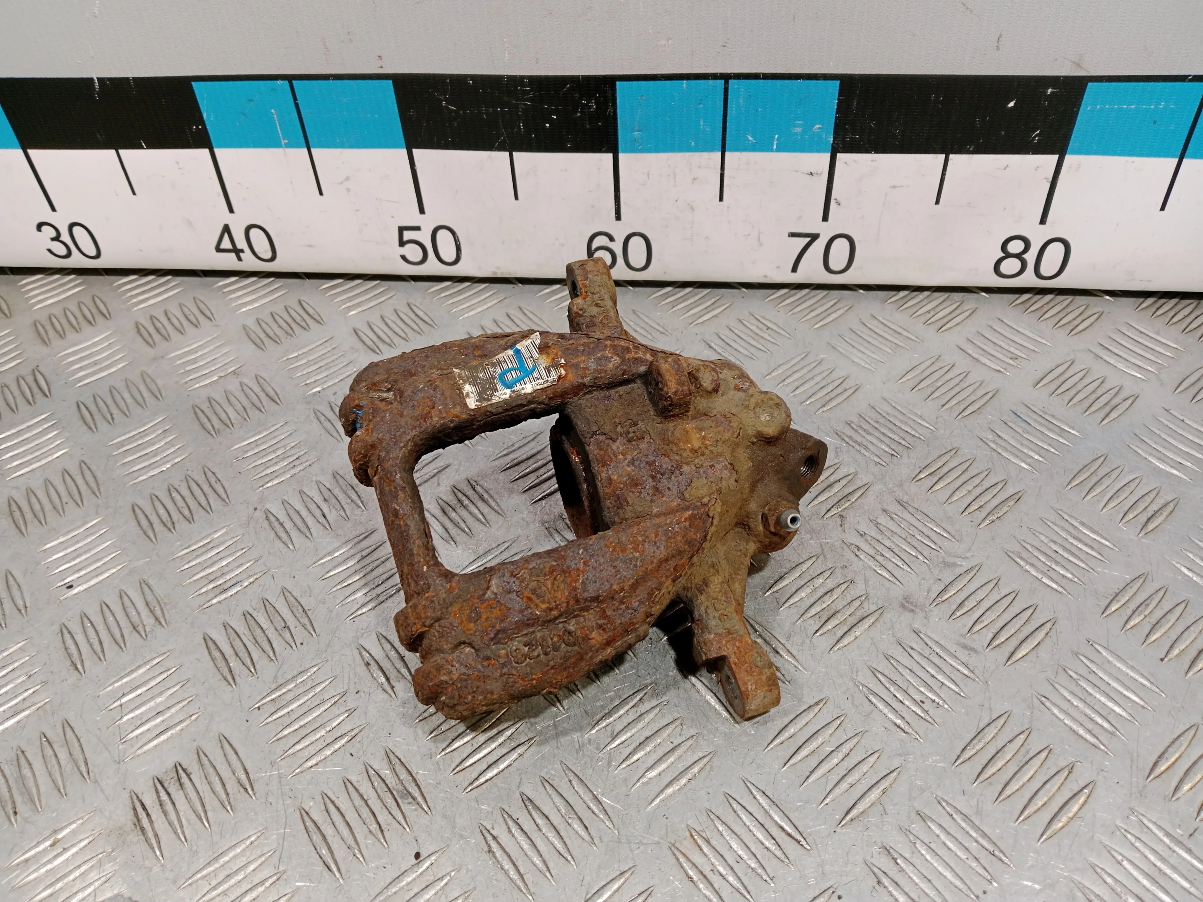 [Б/У] Суппорт тормозной задний правый [Код: 00431657 ]