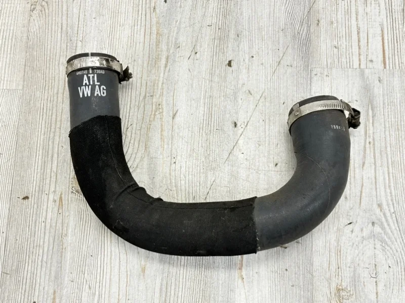 Патрубок интеркулера Audi Q7 S-line 2019 4M