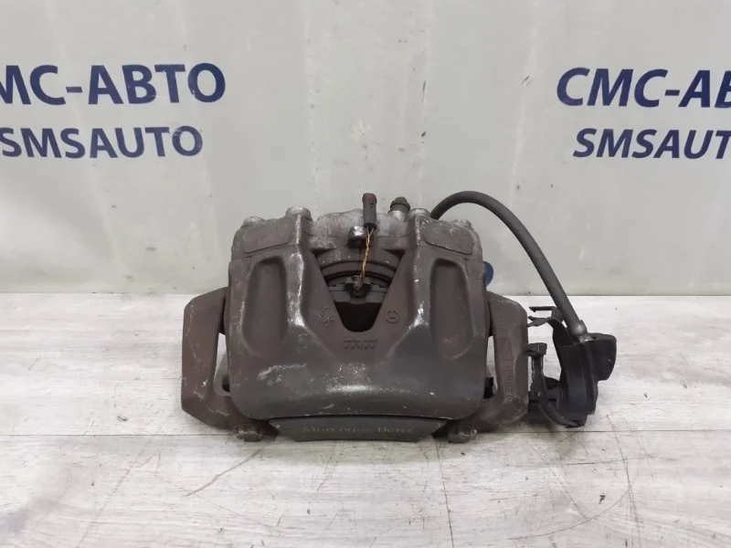 Суппорт Mercedes-Benz E-Class A2044213681 C207, передний правый