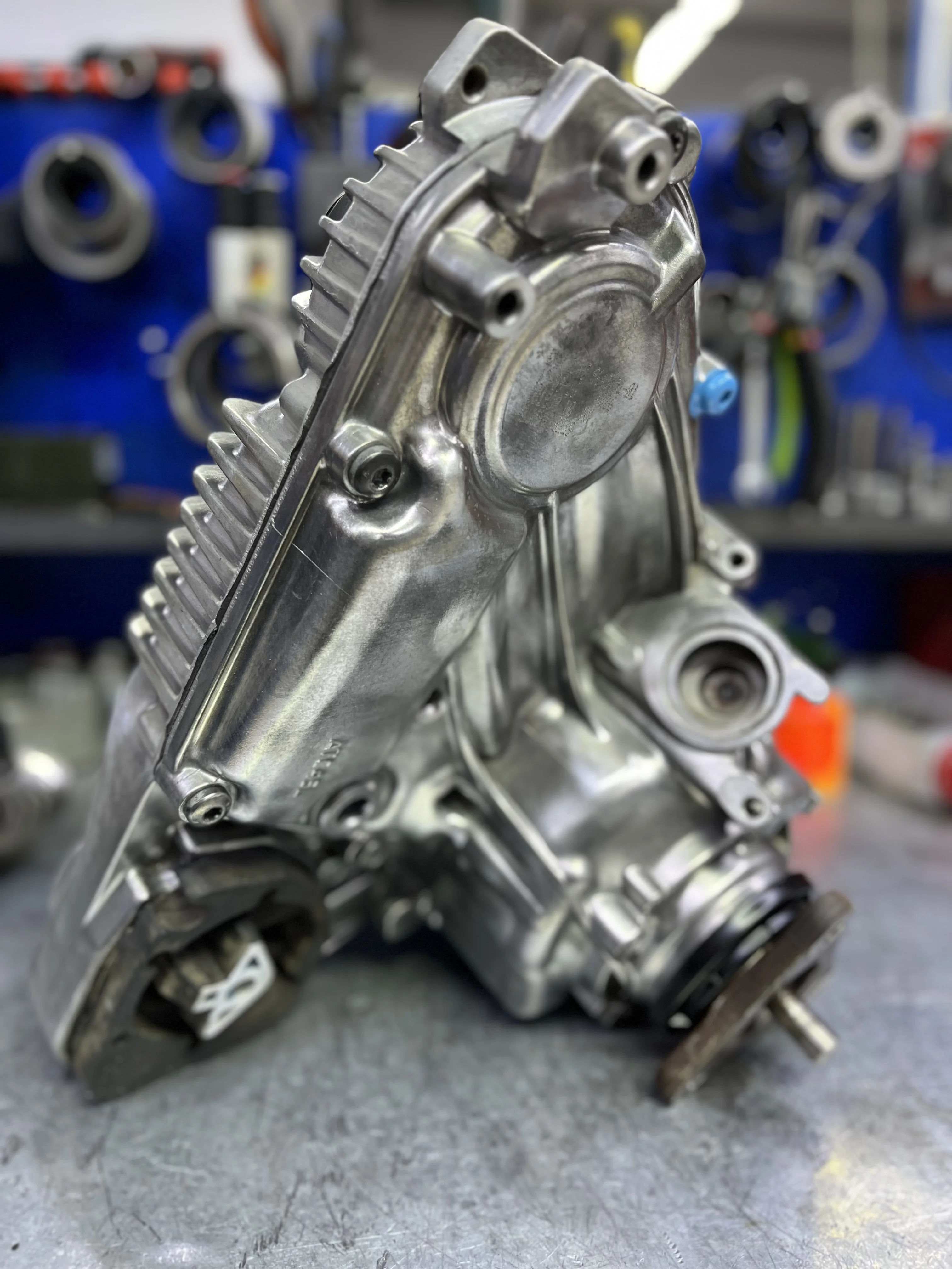 Раздатка BMW X6 ATC45L (ЦЕНА ДЕЙСТВИТЕЛЬНА В ОБМЕН НА ВАШ НЕИСПРАВНЫЙ РЕМОНТОПРИГОДНЫЙ АГРЕГАТ ГАРАНИЯ 12 МЕСЯЦЕВ)