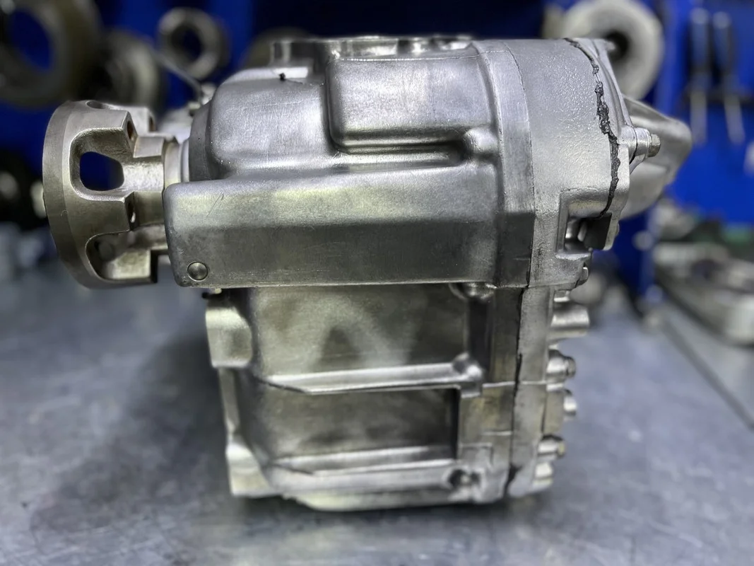 раздаточная коробка Mercedes-Benz G-Class W463 6.3 (ЦЕНА ДЕЙСТВИТЕЛЬНА В ОБМЕН НА ВАШ НЕИСПРАВНЫЙ РЕМОНТОПРИГОДНЫЙ АГРЕГАТ ГАРАНИЯ 12 МЕСЯЦЕВ)