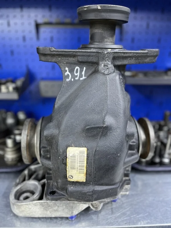 Задний редуктор bmw E60 E61 E63 E64 (ЦЕНА ДЕЙСТВИТЕЛЬНА В ОБМЕН НА ВАШ НЕИСПРАВНЫЙ РЕМОНТОПРИГОДНЫЙ АГРЕГАТ ГАРАНИЯ 12 МЕСЯЦЕВ)