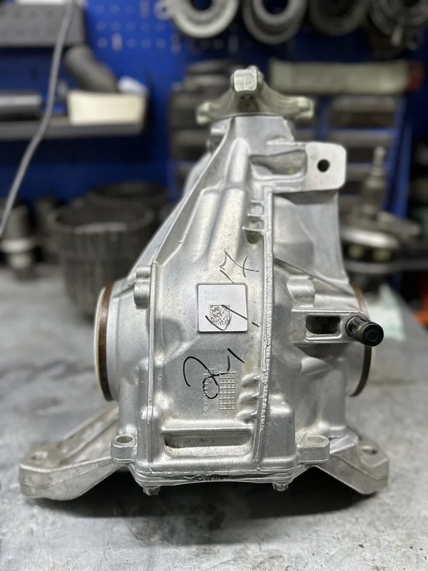 Редуктор заднего моста Mercedes-Benz W205 W213 2.47 (ЦЕНА ДЕЙСТВИТЕЛЬНА В ОБМЕН НА ВАШ НЕИСПРАВНЫЙ РЕМОНТОПРИГОДНЫЙ АГРЕГАТ ГАРАНИЯ 12 МЕСЯЦЕВ)