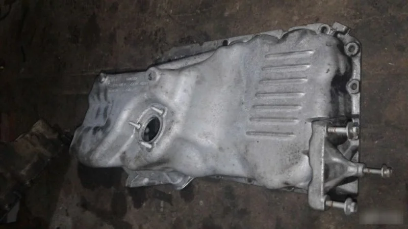 Поддон двигателя BMW Е60