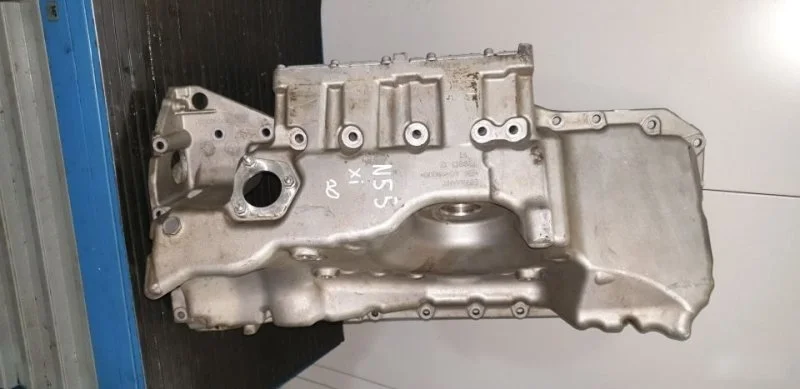Поддон двигателя BMW X3 11137570403 N55