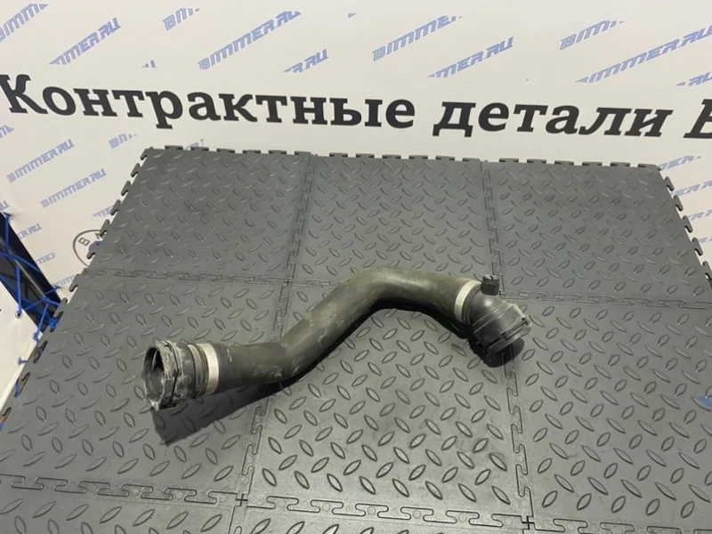Патрубок системы охлаждения Bmw 17127596838 F30