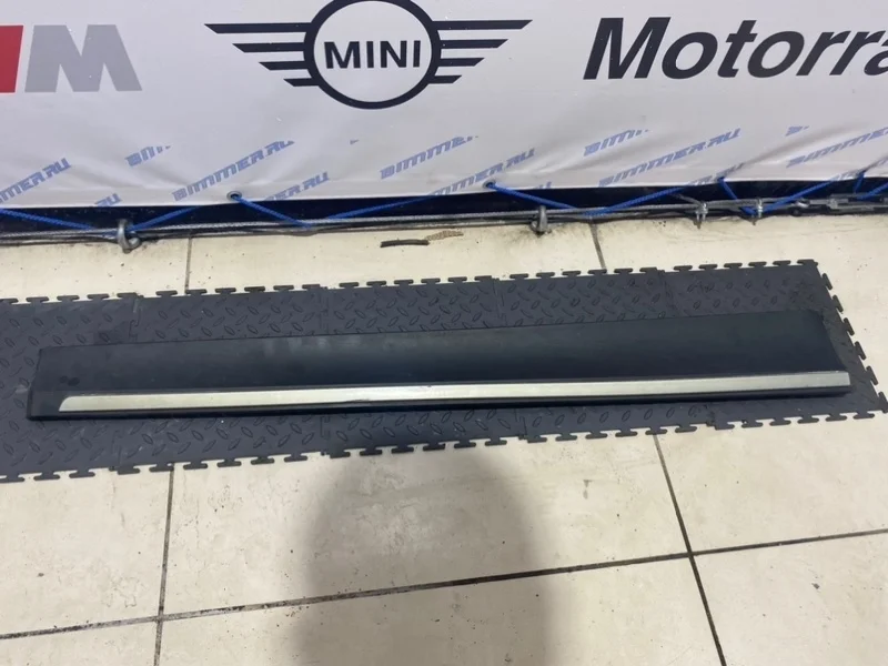 Накладка на дверь Bmw 51137205780 F25, передняя правая