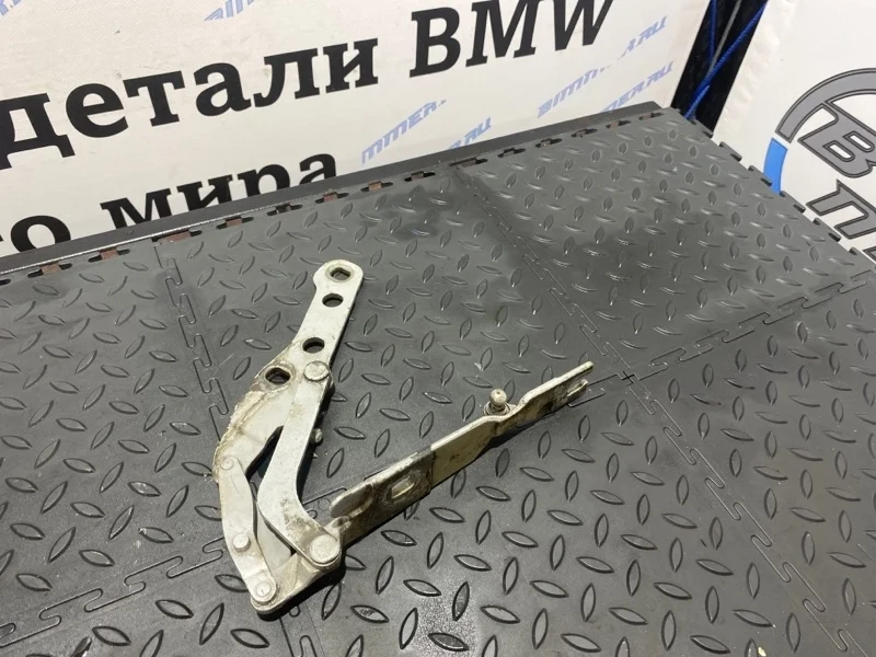 Петля капота BMW E46