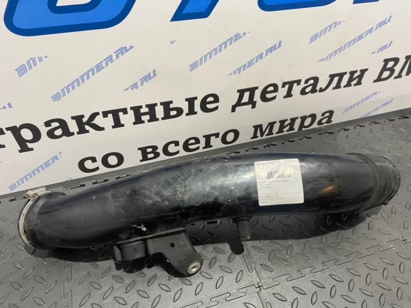 Патрубок наддувочного воздуха BMW 13717583714 E70 N55