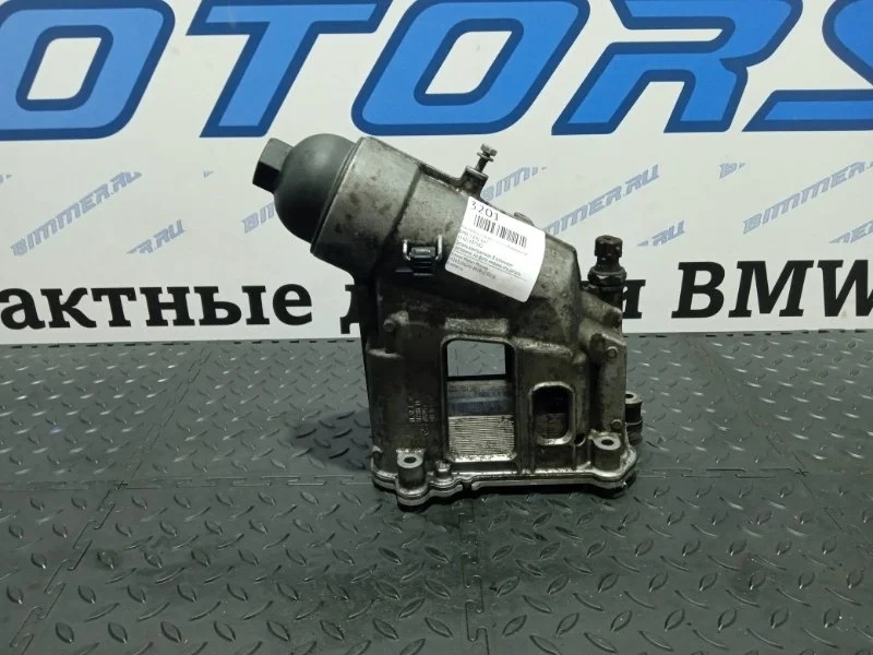 Масляный стакан с теплообменником BMW 3 11427807799 E90 N47