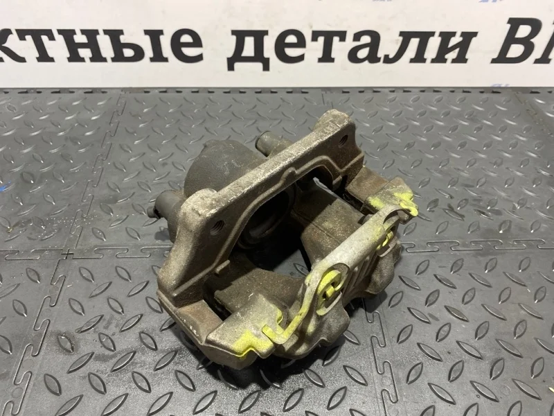 Суппорт тормозной Bmw 34116778146 E90, правый