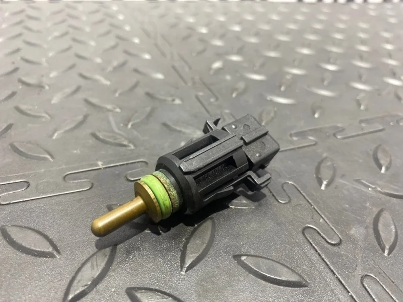 Датчик температуры охлаждающей жидкости Bmw 13621433077 N46