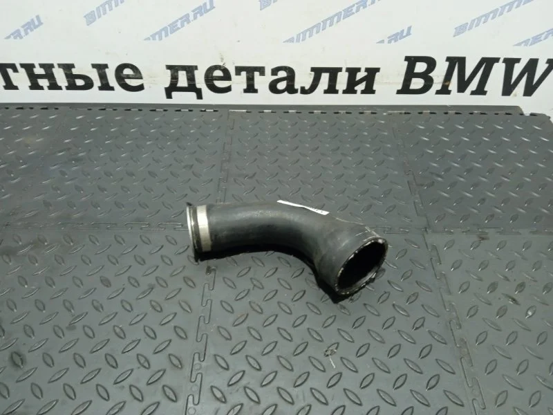 Патрубок наддувочного воздуха Bmw 13717575408 N63