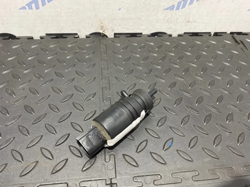 Насос стеклоомывателя фар BMW Х5 67126934160 Е70