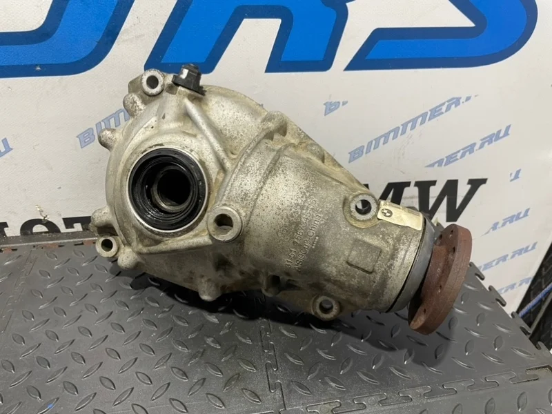 Передний редуктор BMW