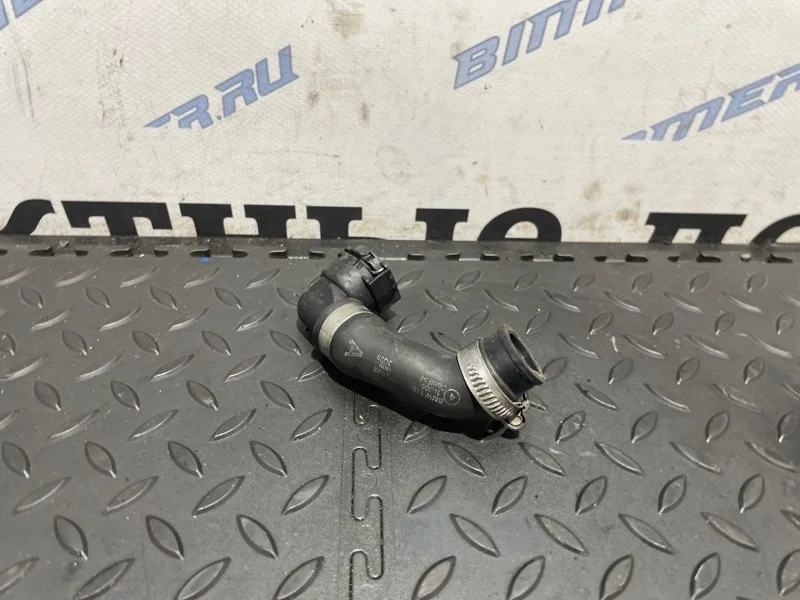 Патрубок охлаждения BMW X5 11537792622 E70 M57