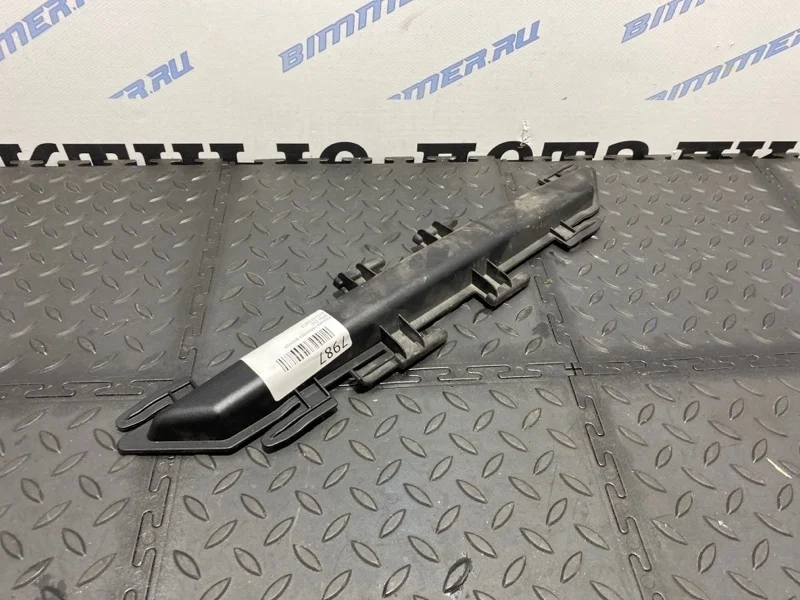 Крышка салонного фильтра BMW E60