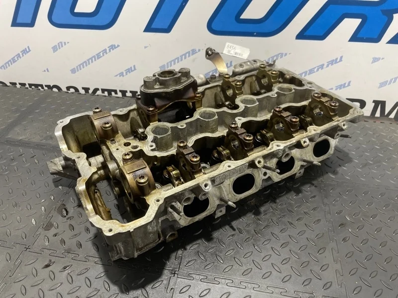 Головка блока цилиндров BMW 7 11127573937 F01 N63B44A