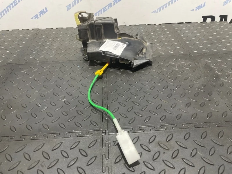 Замок двери Bmw 5 51228125672 E39, задний правый