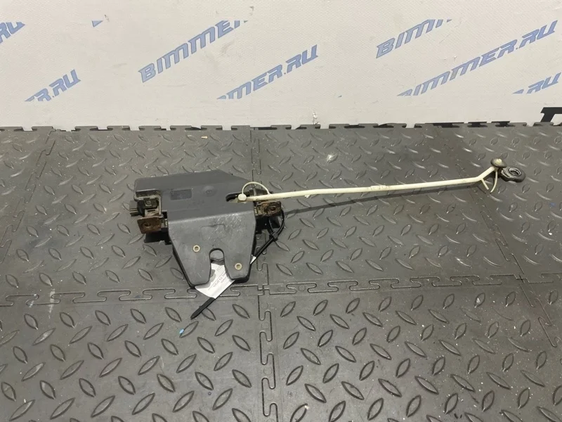 Замок багажника BMW 3 51247840617 E90