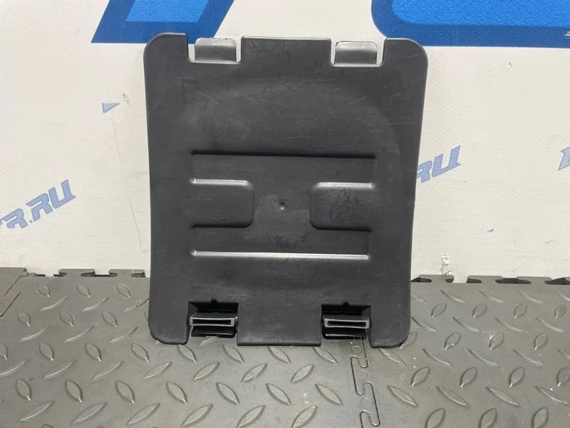 Крышка для замены ламп BMW 3 51717260397 F30