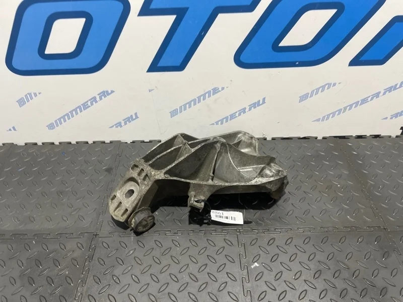 Кронштейн двигателя Bmw X5 22116790021 E70 N57, левый