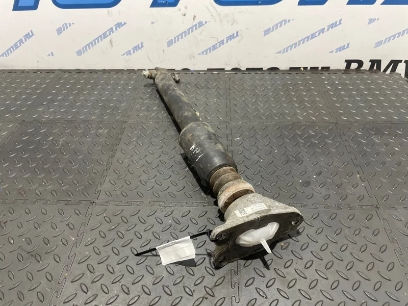 Амортизатор BMW 320iX 33526874377 F30 N20B20B, задний