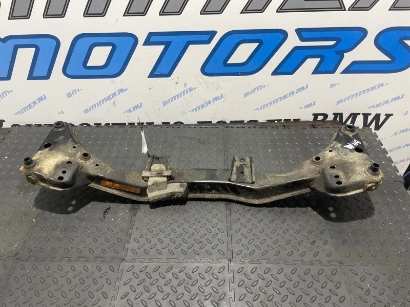 Подрамник BMW 330Ci 31111096902 Е46 М54, передний