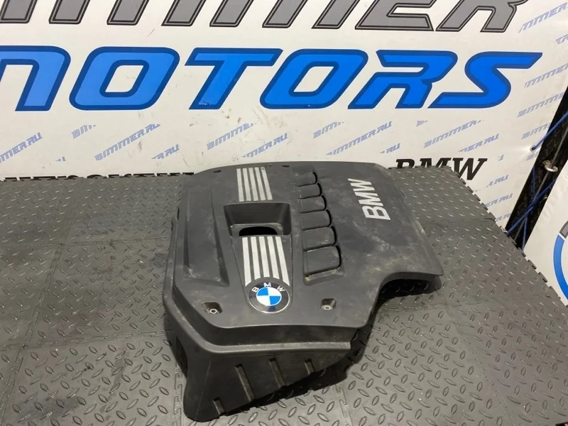 Декоративная крышка двигателя BMW 11127584636 F25 N52B30A