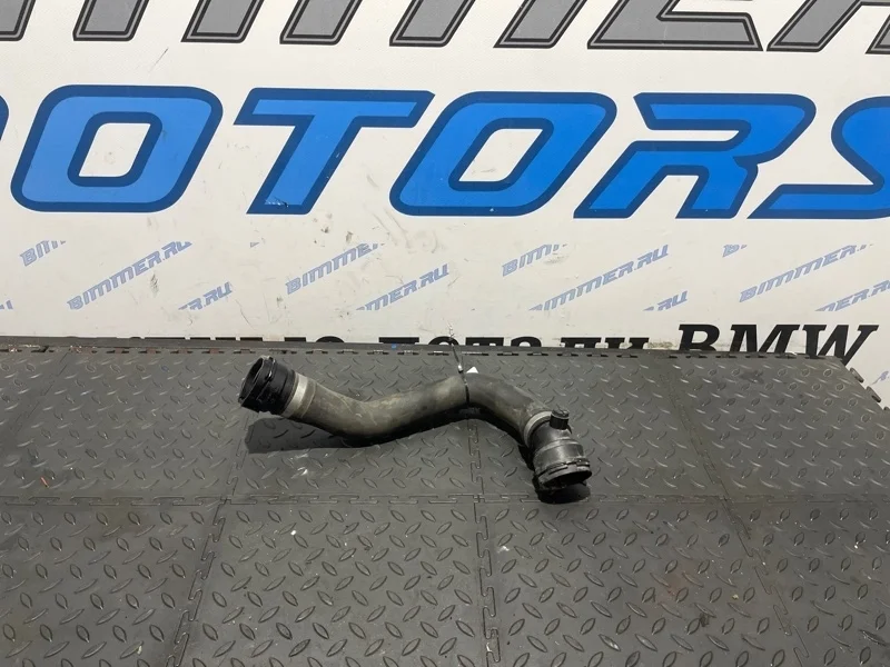 Патрубок системы охлаждения Bmw 328Ix 17127596838 F30 N20B20A