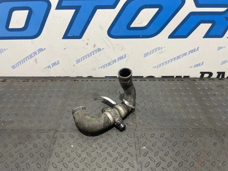 Патрубок системы охлаждения BMW 320iX 11538645481 F30 N20B20B
