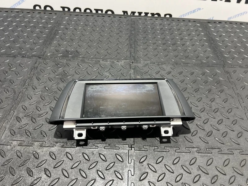 Центральный информационный дисплей BMW 320iX 65509270393 F30 N20B20B