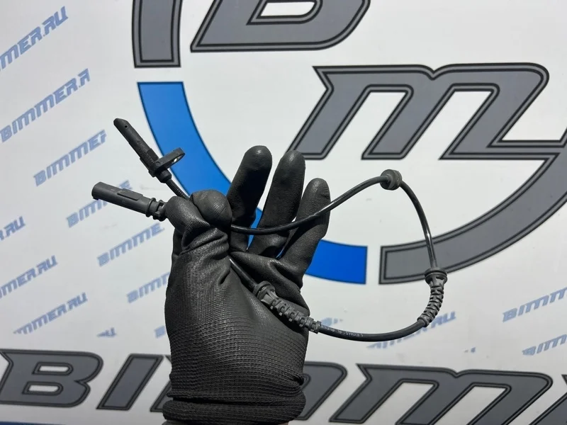 Датчик abs BMW 550iX F10