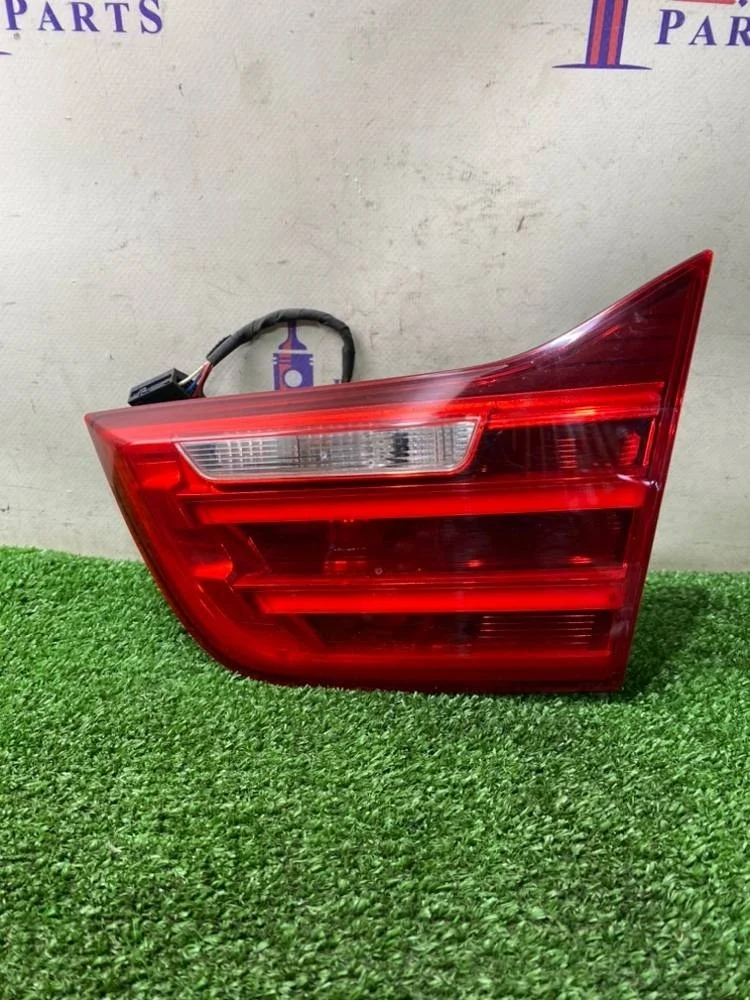 Фонарь в крышку багажника BMW F32