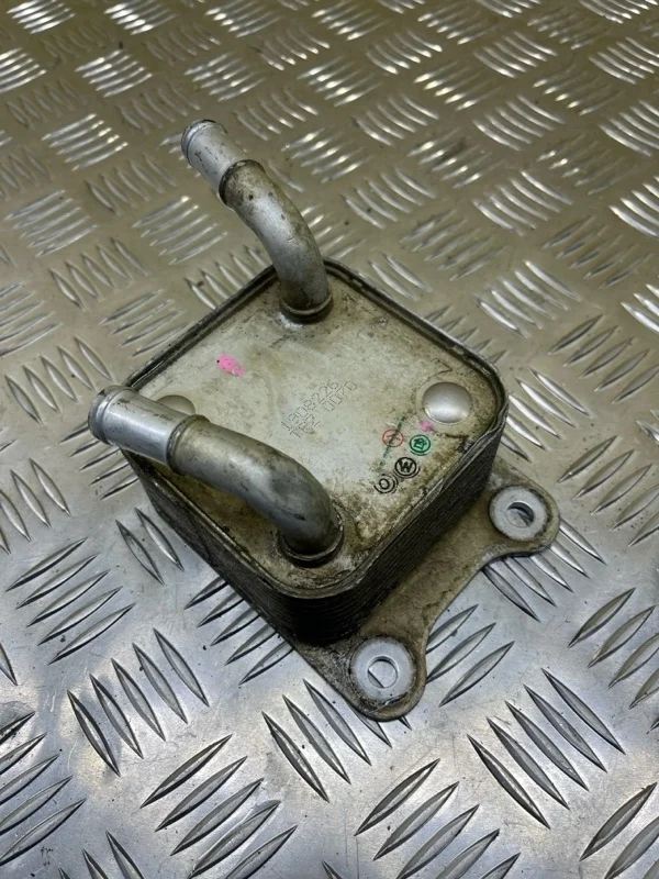 Теплообменник масляного фильтра Mitsubishi L200 (2015-2022) 2019 1240A100 ПИКАП 2.4 D 4N15