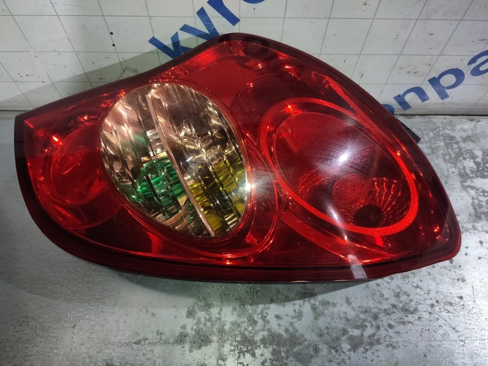 Фонарь SsangYong Actyon 2012 C200