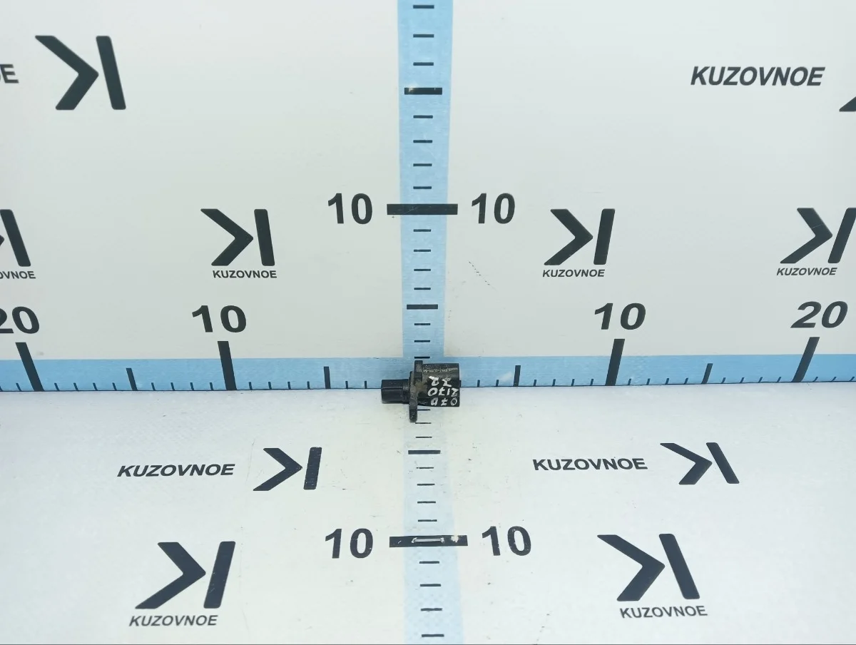 Датчик abs Ford Focus 2015 CB8